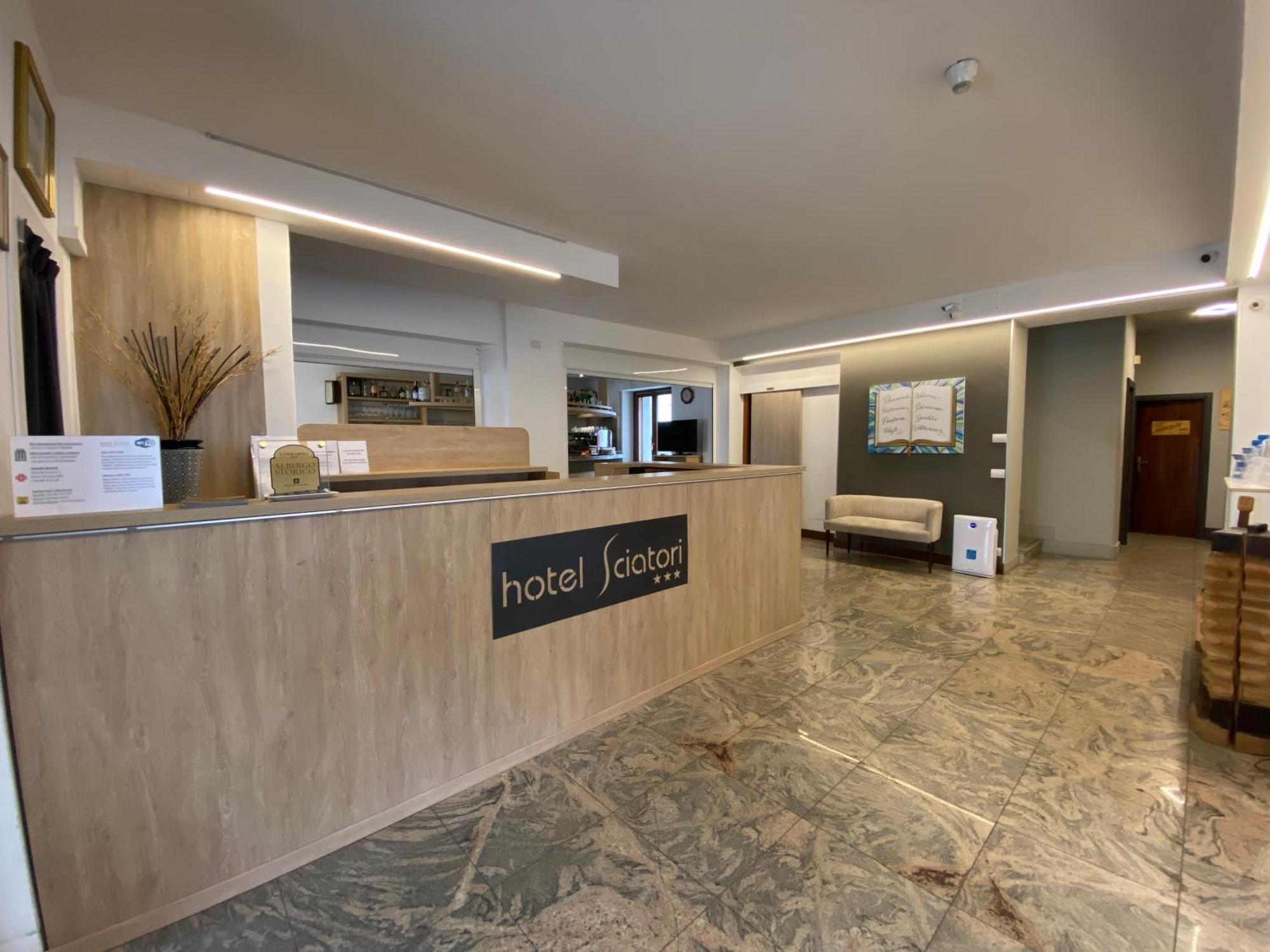 Hotel Sciatori 3 Stelle Superior 테무 외부 사진